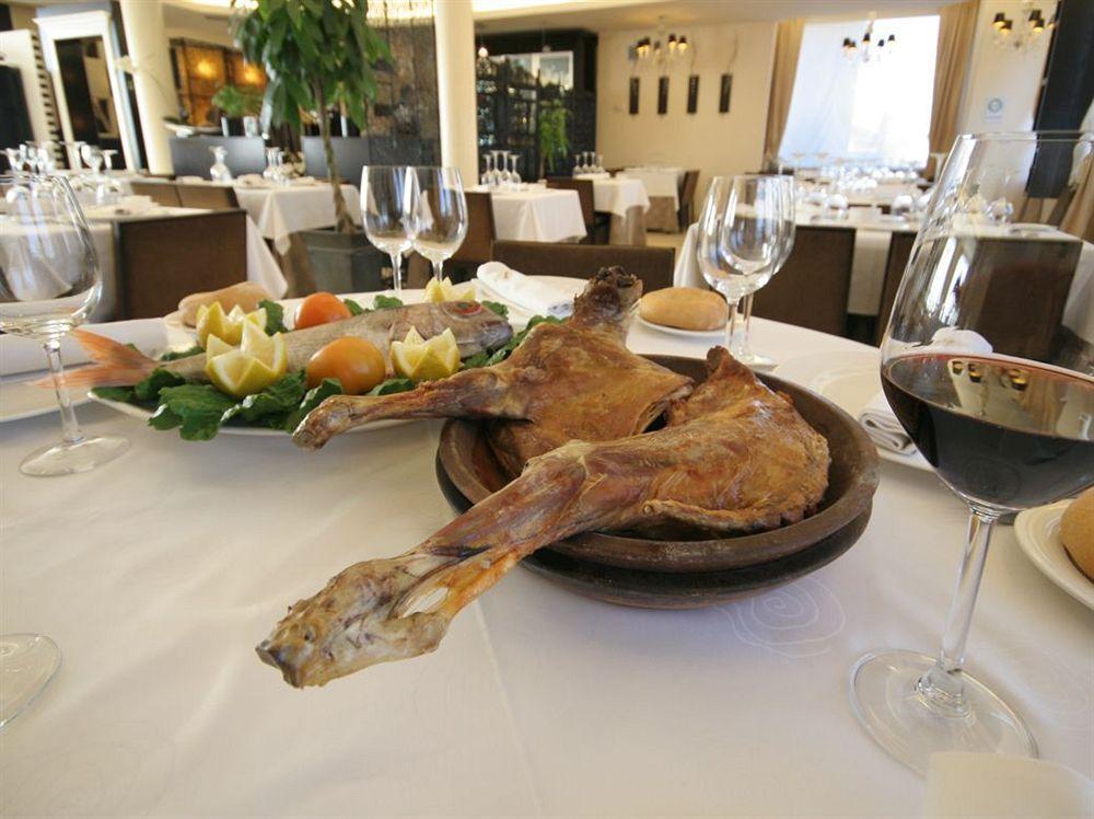 Hotel Asador H.M. Versus Burgo Buitenkant foto